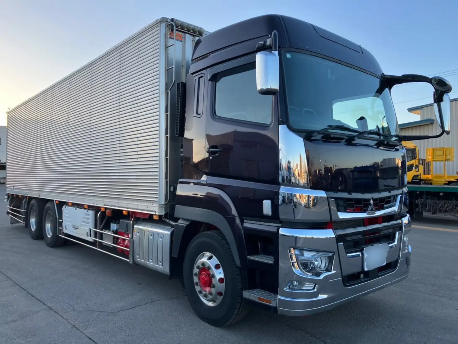 令和02年07月中古大型冷凍バン・ウィング三菱ふそうスーパーグレートの画像3