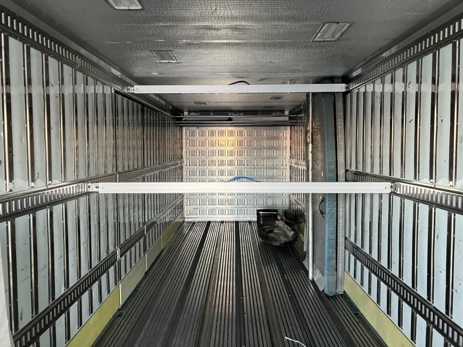 令和02年07月中古大型冷凍バン・ウィング三菱ふそうスーパーグレートの画像22