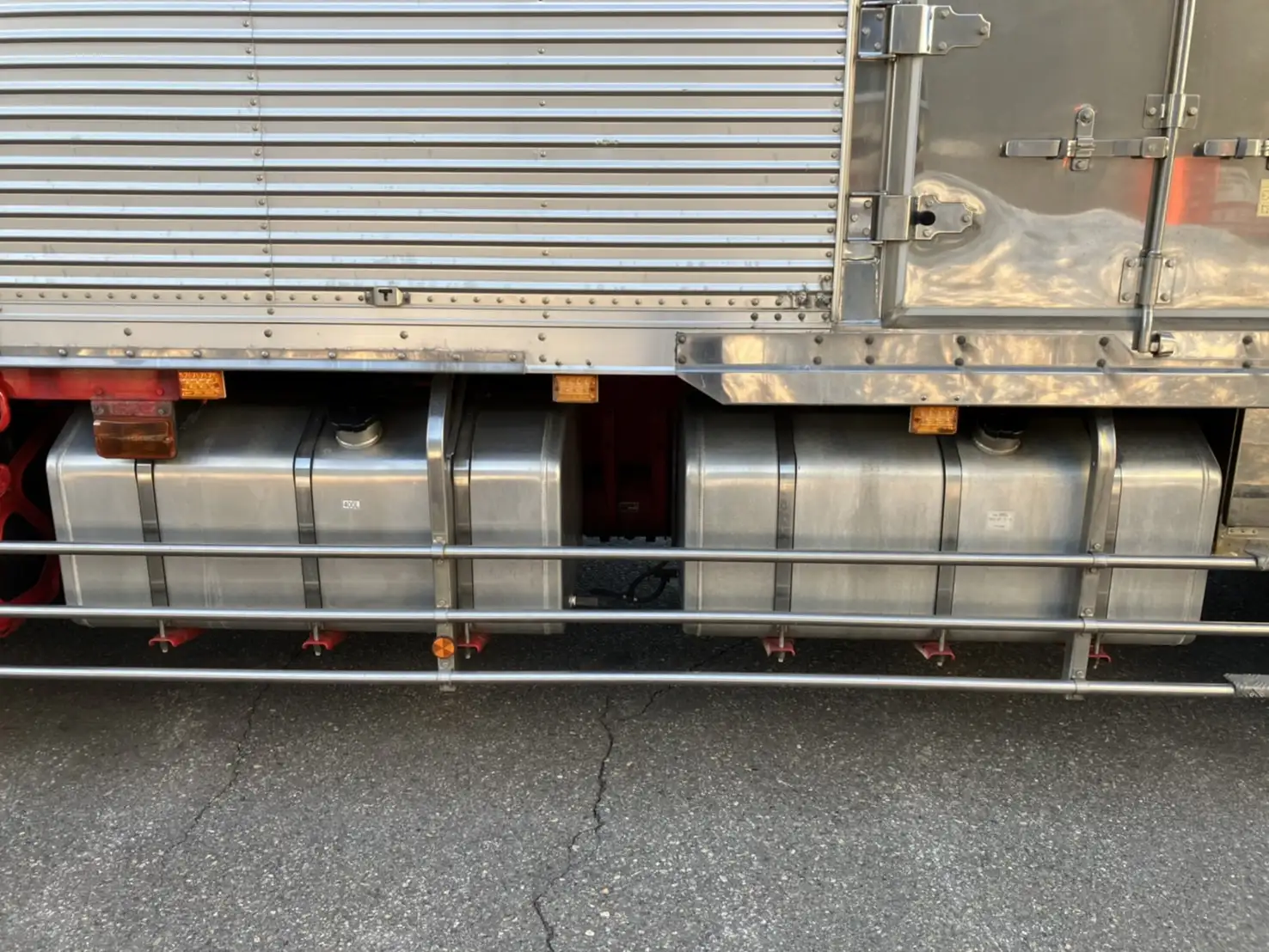 令和02年07月中古大型冷凍バン・ウィング三菱ふそうスーパーグレートの画像8