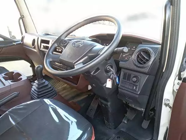 令和02年03月中古中型クレーン付日野レンジャーの画像15