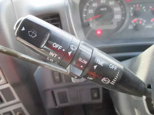 平成17年07月中古大型トラクタヘッド日野日野の画像14