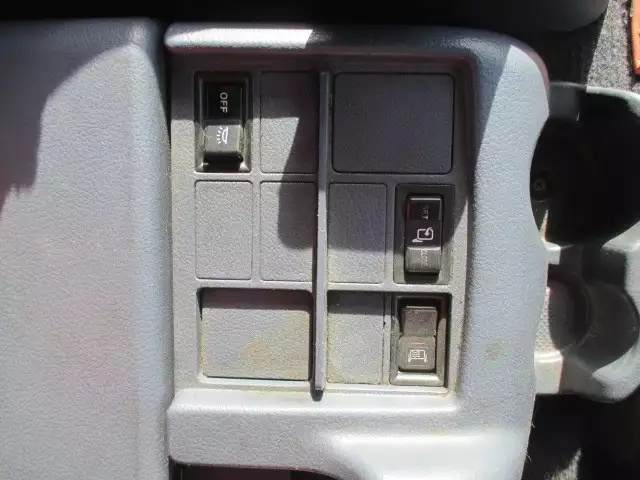 平成17年07月中古大型トラクタヘッド日野日野の画像22