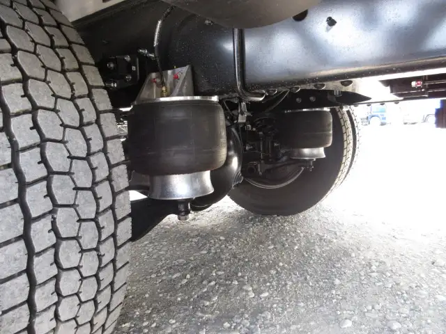 未使用車 令和6年 日野 4tウィング格納ゲート付 6200ワイド 240馬力 MT 積載:2,250㎏ ETC2.0 バックモニターの画像18