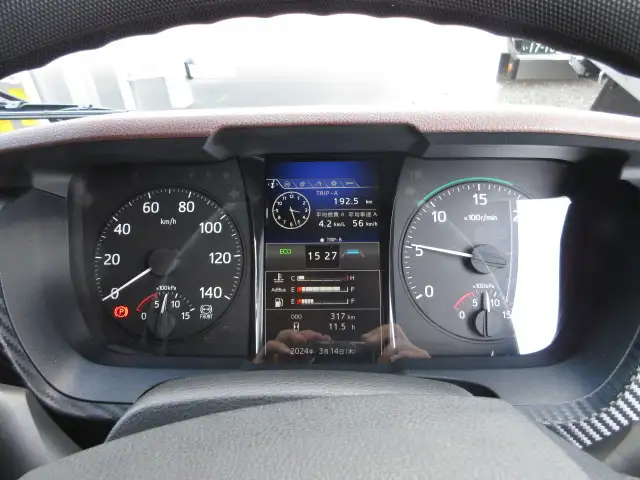 未使用車 令和6年 日野 4tウィング格納ゲート付 6200ワイド 240馬力 MT 積載:2,250㎏ ETC2.0 バックモニターの画像39