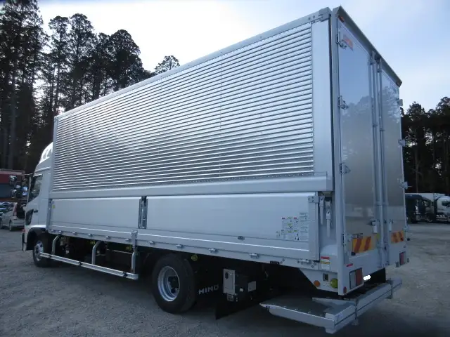 未使用車 令和6年 日野 4tウィング格納ゲート付 6200ワイド 240馬力 MT 積載:2,250㎏ ETC2.0 バックモニターの画像7