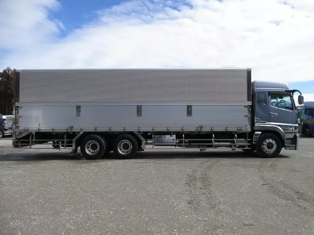 平成29年05月中古大型アルミバン・ウィング三菱ふそうスーパーグレートの画像4