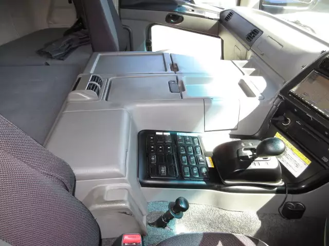 平成29年05月中古大型アルミバン・ウィング三菱ふそうスーパーグレートの画像34