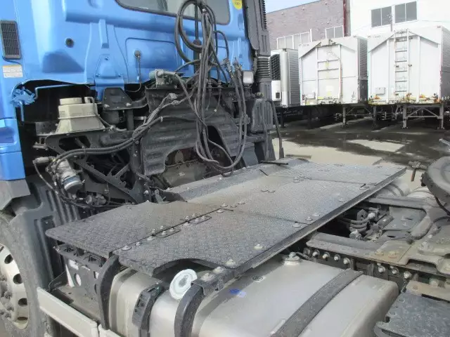 平成25年03月中古大型トラクタヘッド日野日野の画像11