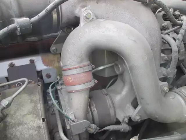 平成25年03月中古大型トラクタヘッド日野日野の画像12