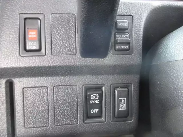 平成25年03月中古大型トラクタヘッド日野日野の画像18