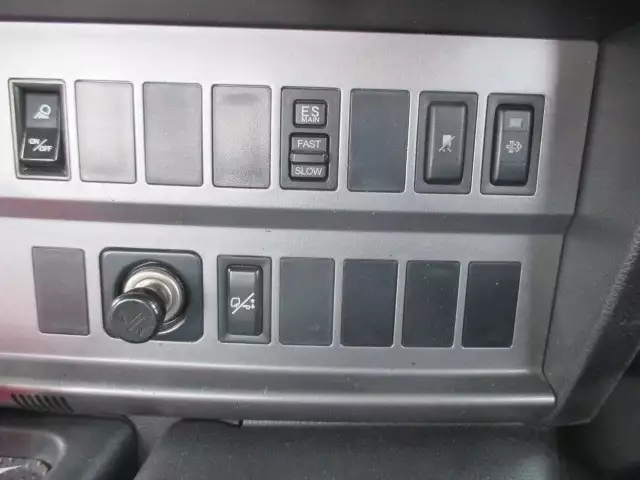 平成25年03月中古大型トラクタヘッド日野日野の画像20