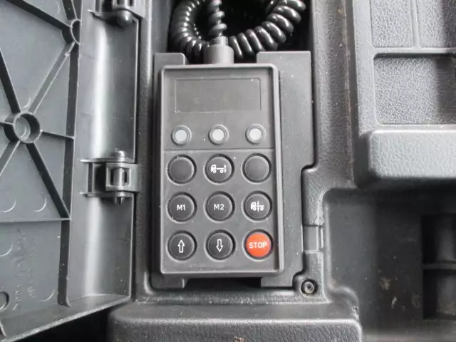 平成25年03月中古大型トラクタヘッド日野日野の画像21