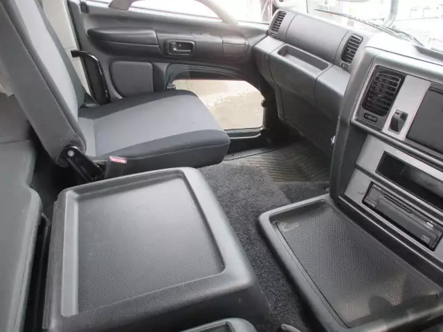 平成25年03月中古大型トラクタヘッド日野日野の画像26