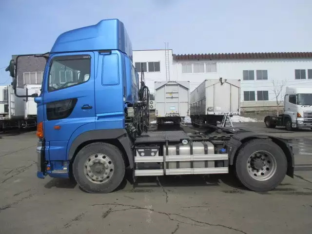 平成25年03月中古大型トラクタヘッド日野日野の画像4