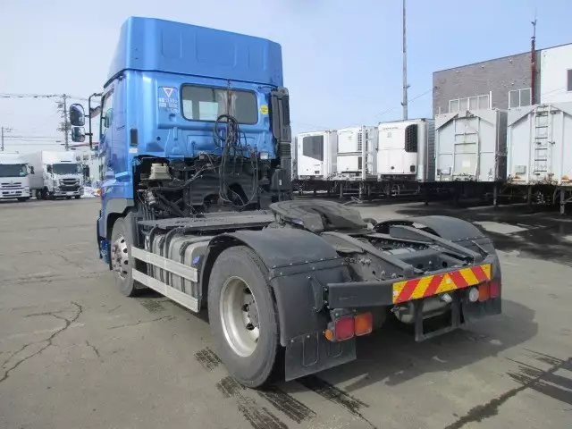 平成25年03月中古大型トラクタヘッド日野日野の画像5