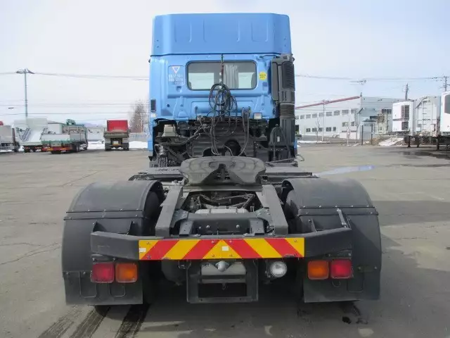 平成25年03月中古大型トラクタヘッド日野日野の画像6