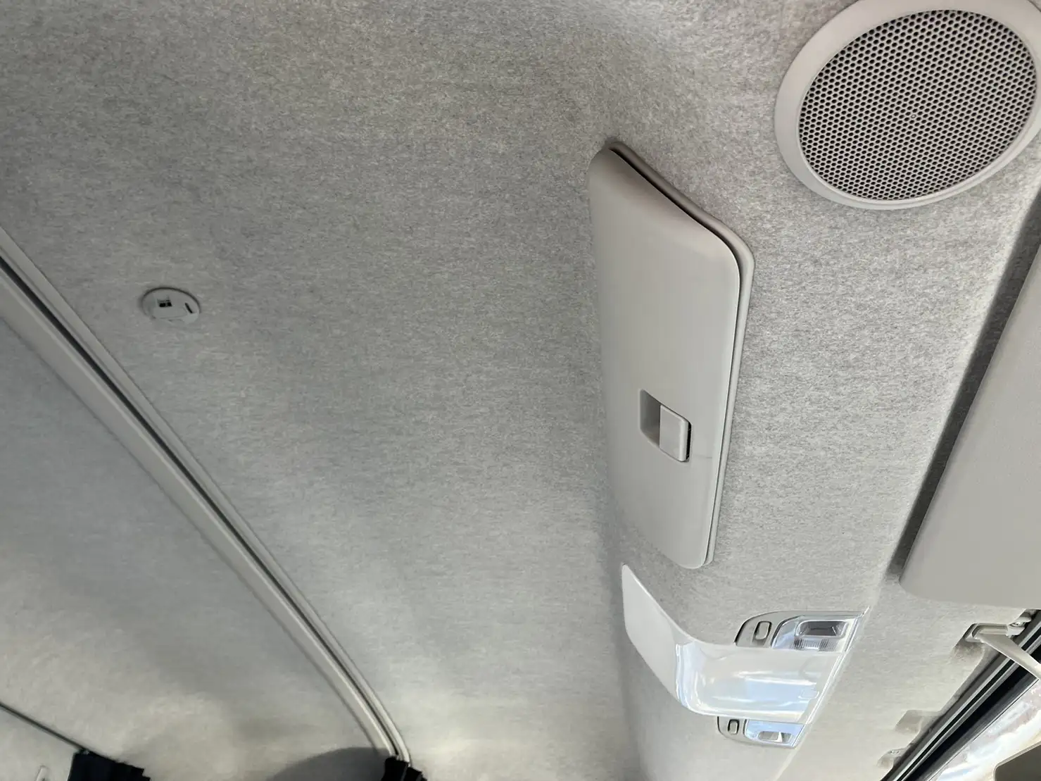 【荷台L6500‼】☆車検付き(R6.12.25)☆　令和5年　三菱　増トンセルフクレーン　タダノ4段　ラジコン　240馬力　MT 　リーフサス　積載：7,100㎏　距離：1000㎞以下　の画像41