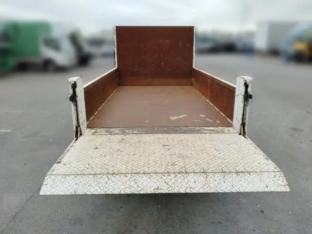 平成25年05月中古小型平ボディ日産UDアトラスの画像18