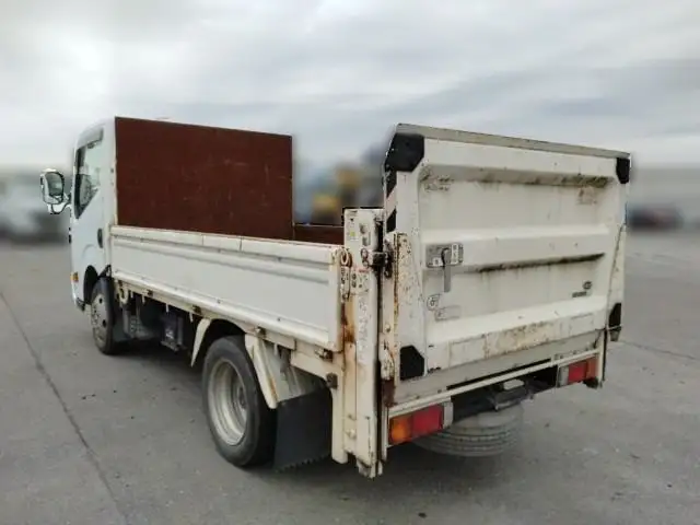 平成25年05月中古小型平ボディ日産UDアトラスの画像4