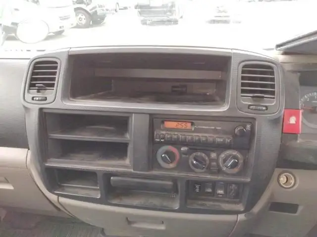 平成25年05月中古小型平ボディ日産UDアトラスの画像7