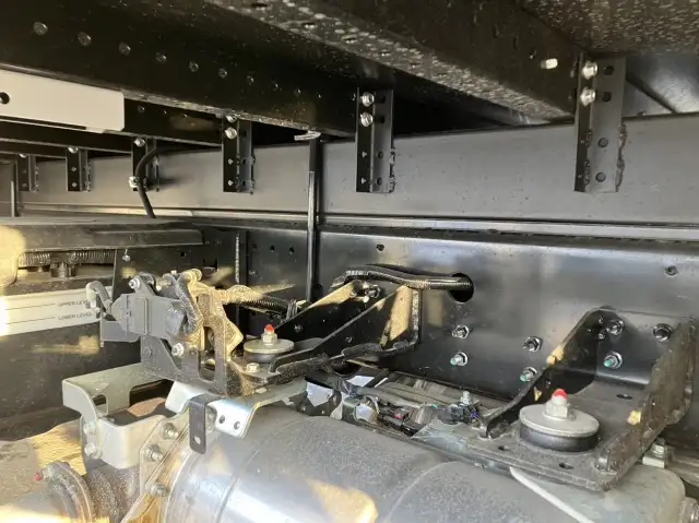 ☆車検付き(R6.11.19)☆ 令和5年 日野 増tアルミウィング 72ワイド ハイルーフ エアサス MT6 積載:7,000㎏ 距離:500㎞未満の画像24