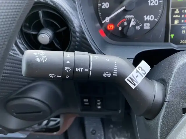 ☆車検付き(R6.11.19)☆ 令和5年 日野 増tアルミウィング 72ワイド ハイルーフ エアサス MT6 積載:7,000㎏ 距離:500㎞未満の画像45