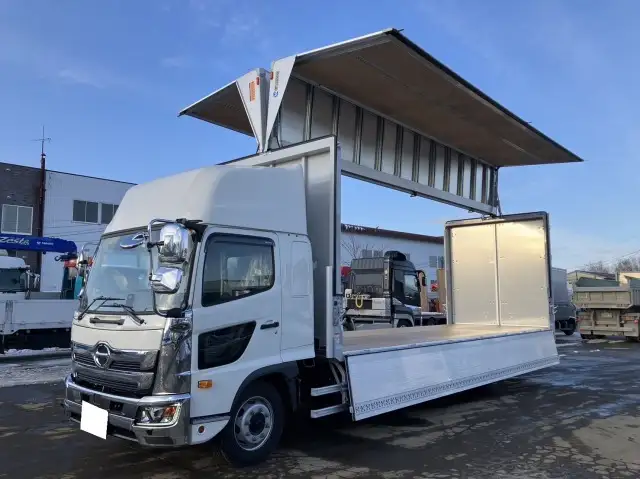 ☆車検付き(R6.11.19)☆ 令和5年 日野 増tアルミウィング 72ワイド ハイルーフ エアサス MT6 積載:7,000㎏ 距離:500㎞未満の画像9