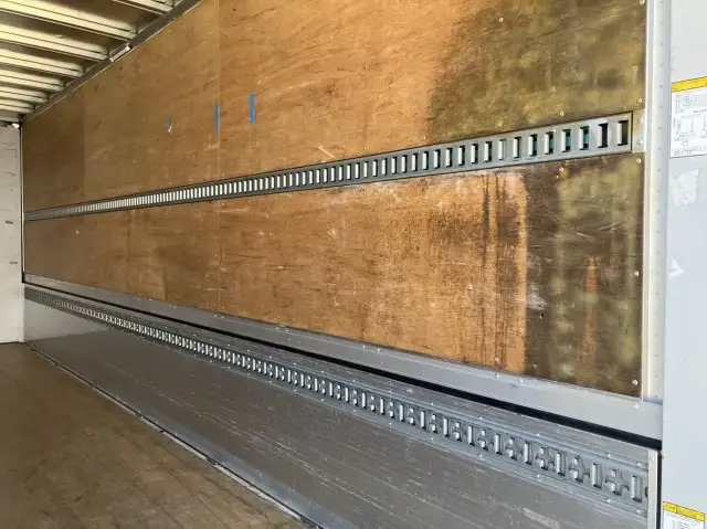 平成30年10月中古中型アルミバン・ウィング日野レンジャーの画像22