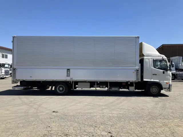 平成30年10月中古中型アルミバン・ウィング日野レンジャーの画像4