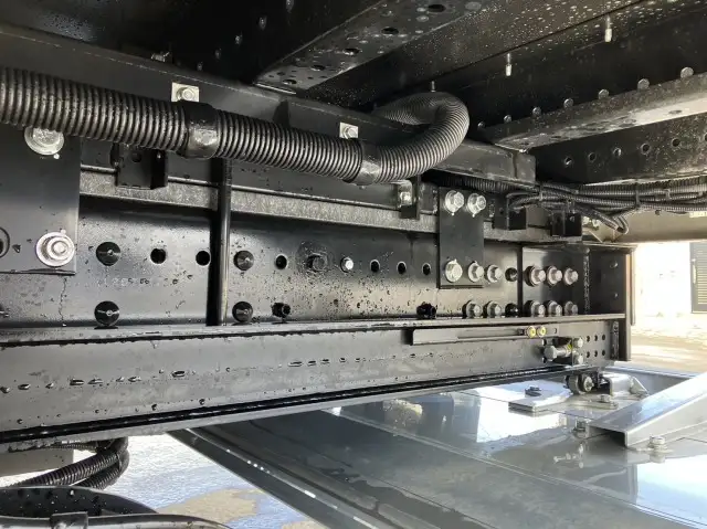 令和05年12月中古大型アルミバン・ウィング日野プロフィアの画像36