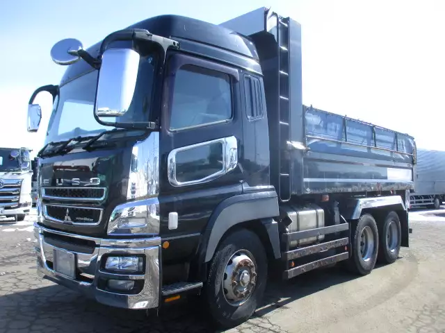 平成27年03月中古大型ダンプ三菱ふそうスーパーグレートの画像1