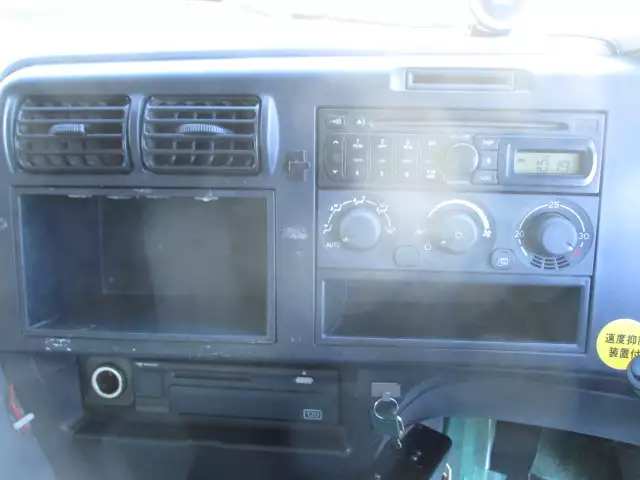 平成27年03月中古大型ダンプ三菱ふそうスーパーグレートの画像39