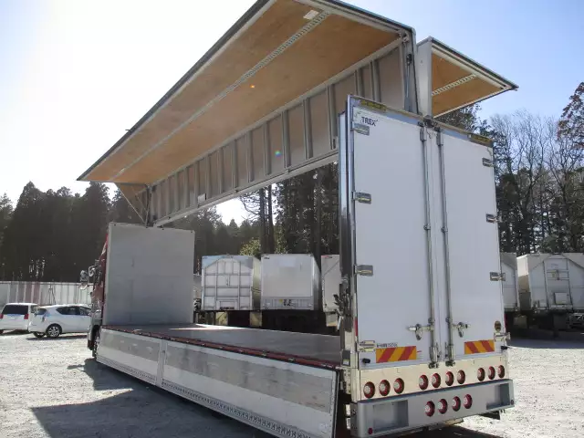 令和01年/平成31年08月中古大型アルミバン・ウィング日野プロフィアの画像32