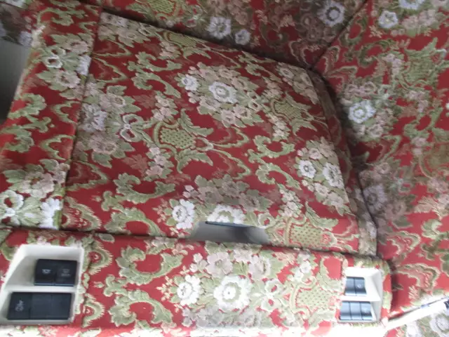 令和01年/平成31年08月中古大型アルミバン・ウィング日野プロフィアの画像52