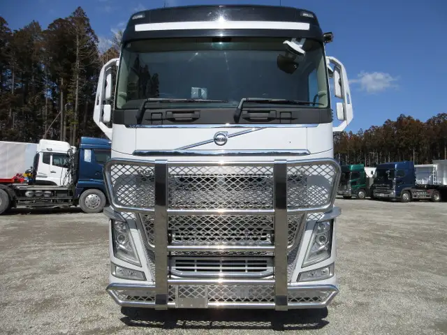 平成30年08月中古大型トラクタヘッドボルボボルボの画像2