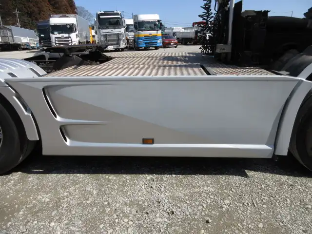 平成30年08月中古大型トラクタヘッドボルボボルボの画像22