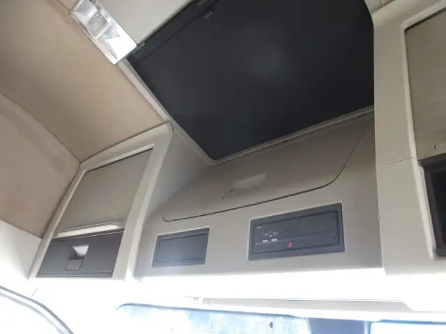 平成30年08月中古大型トラクタヘッドボルボボルボの画像44