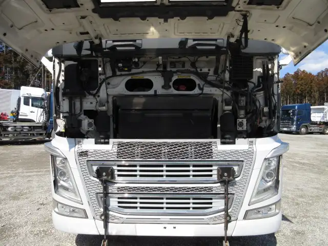 平成30年08月中古大型トラクタヘッドボルボボルボの画像58