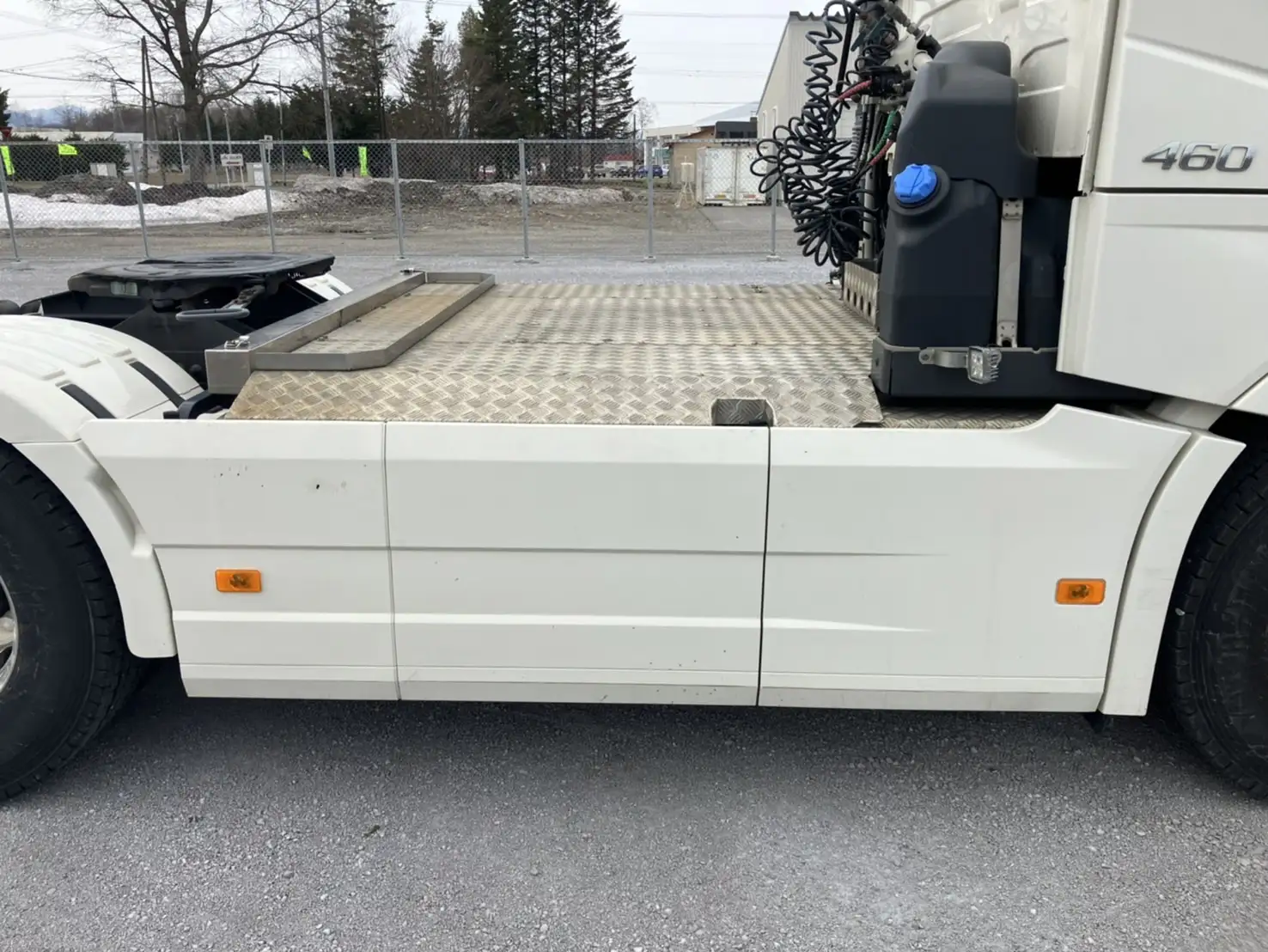 令和02年02月中古大型トラクタヘッドボルボボルボの画像11