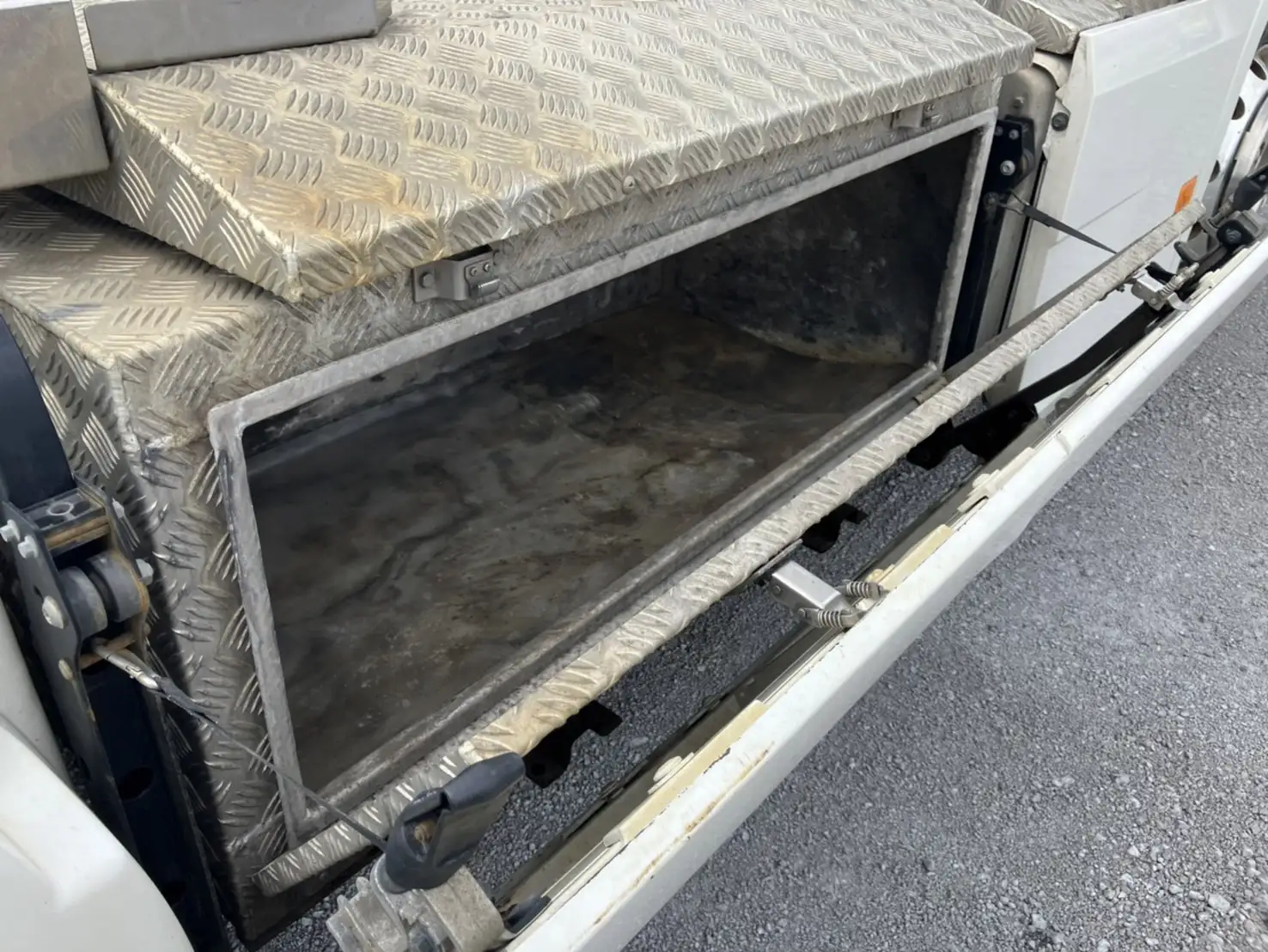 令和02年02月中古大型トラクタヘッドボルボボルボの画像13