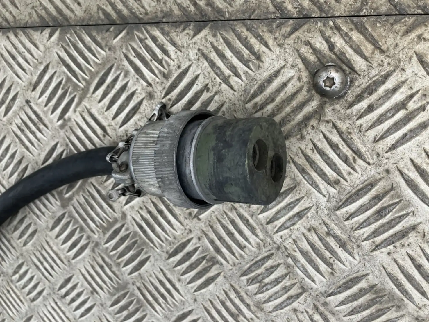 令和02年02月中古大型トラクタヘッドボルボボルボの画像26