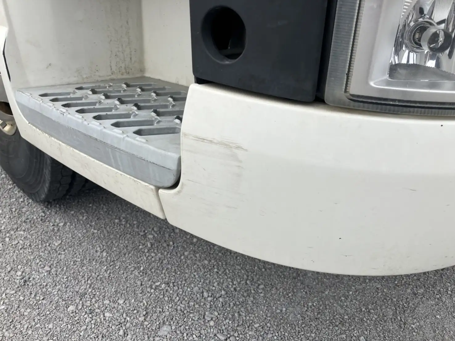 令和02年02月中古大型トラクタヘッドボルボボルボの画像27