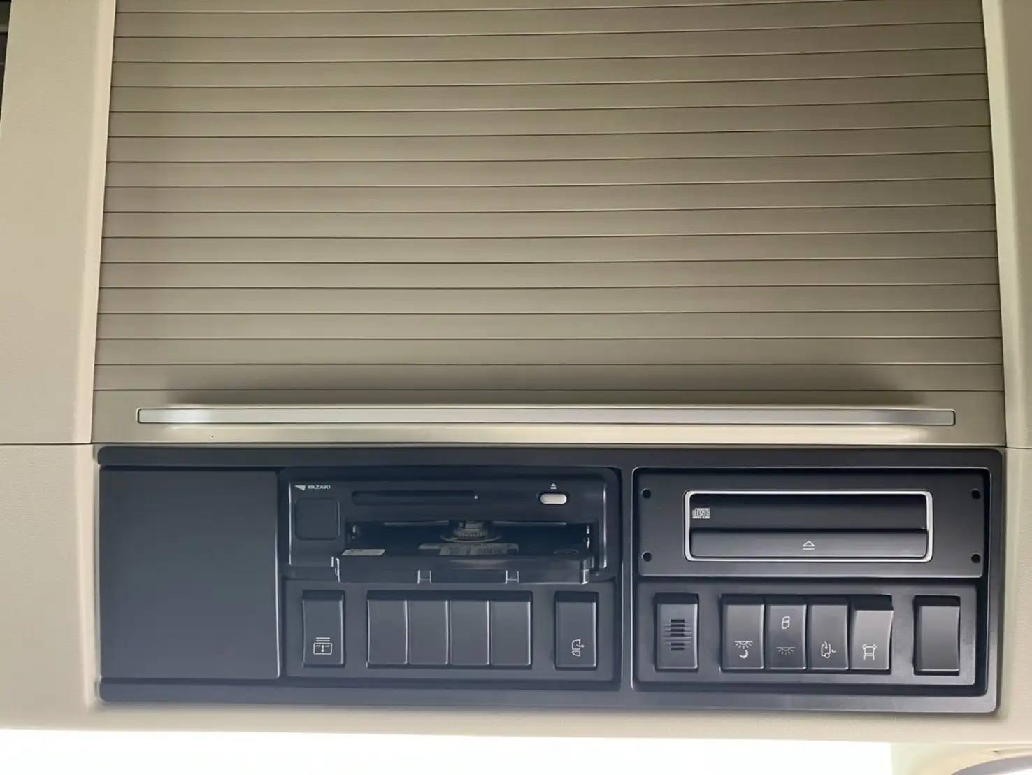 令和02年02月中古大型トラクタヘッドボルボボルボの画像32