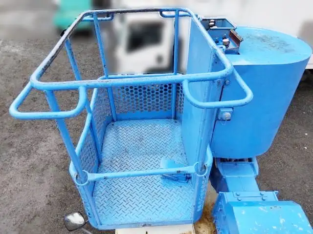 平成19年05月中古小型ミキサー車・高所作業車・その他特装車三菱ふそうキャンターの画像23