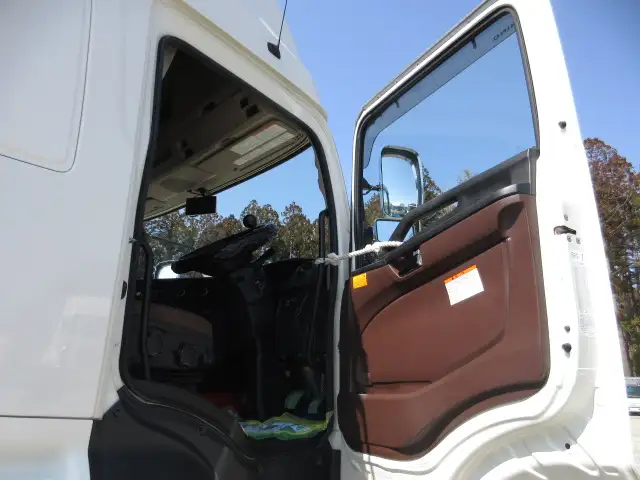 令和02年11月中古大型トラクタヘッド日野プロフィアの画像29