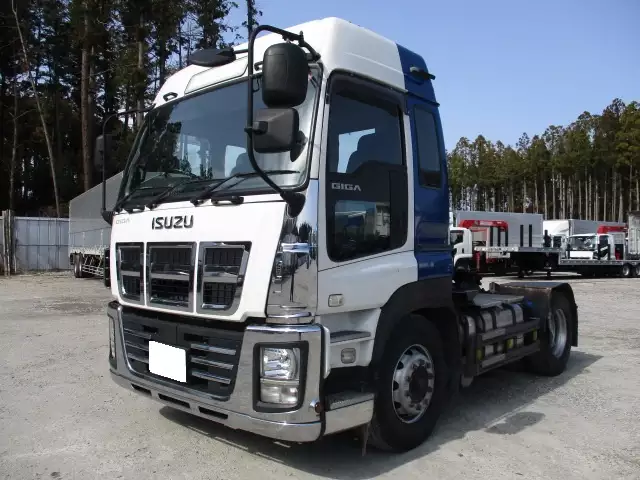 平成27年09月中古大型トラクタヘッドいすゞギガの画像1