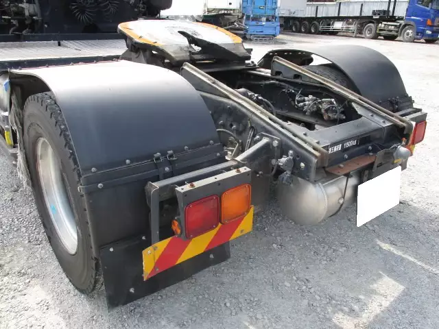 平成27年09月中古大型トラクタヘッドいすゞギガの画像15