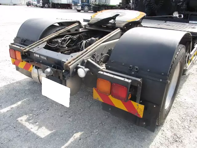 平成27年09月中古大型トラクタヘッドいすゞギガの画像16