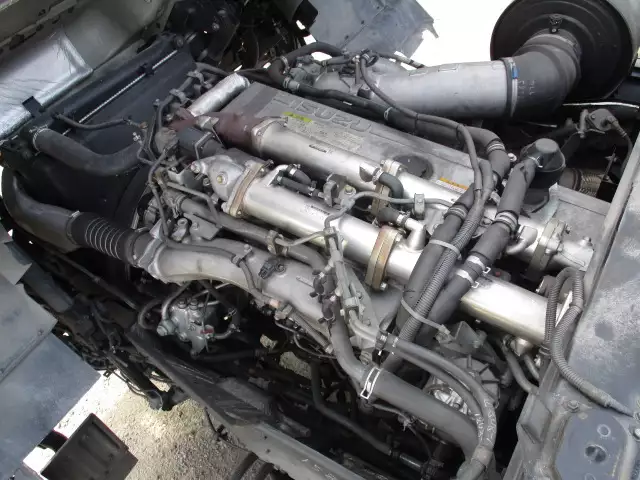 平成27年09月中古大型トラクタヘッドいすゞギガの画像43