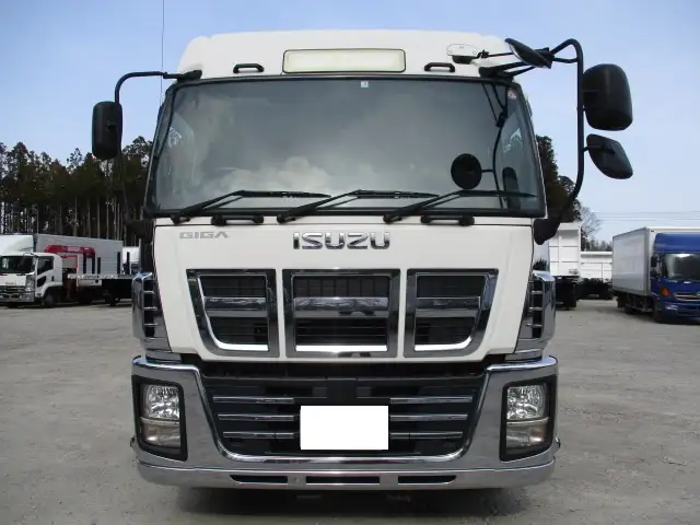 平成27年09月中古大型トラクタヘッドいすゞギガの画像2